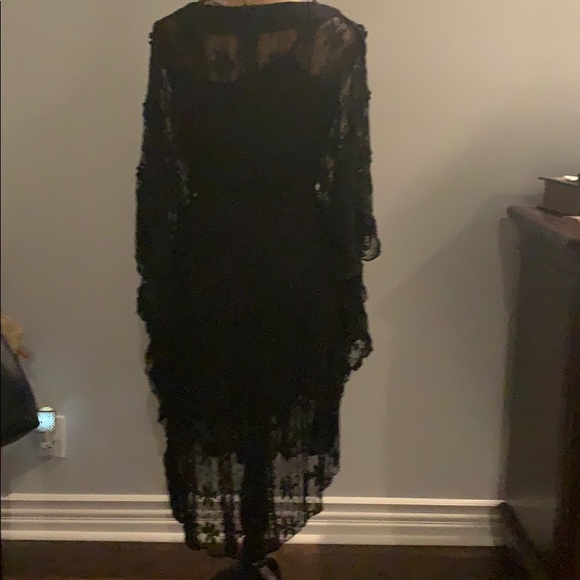 Dress - Picture 3 of 3